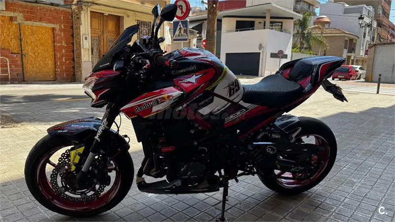 Kawasaki Z900 – Vista 4