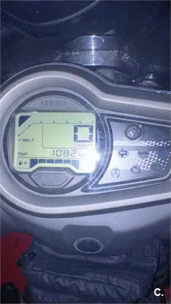Yamaha RayZR 125 - Vista 7