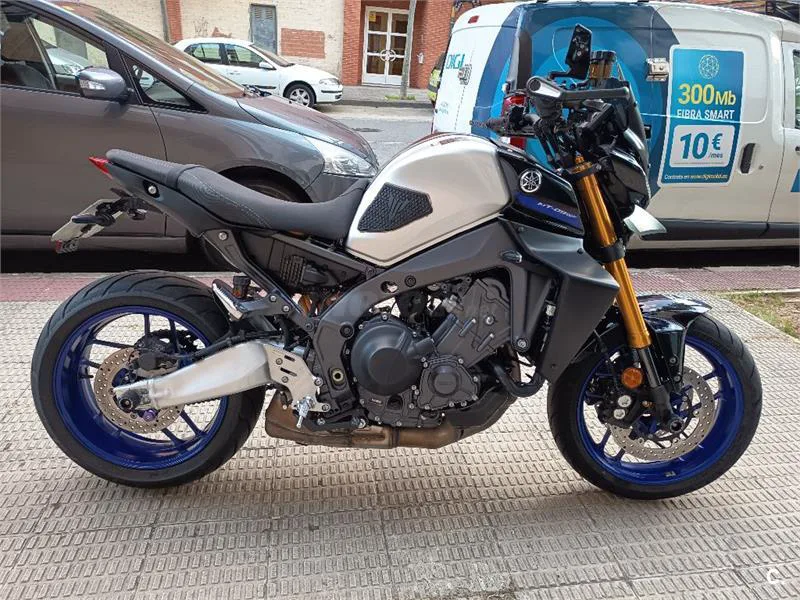 Yamaha MT-09 – Vista 2