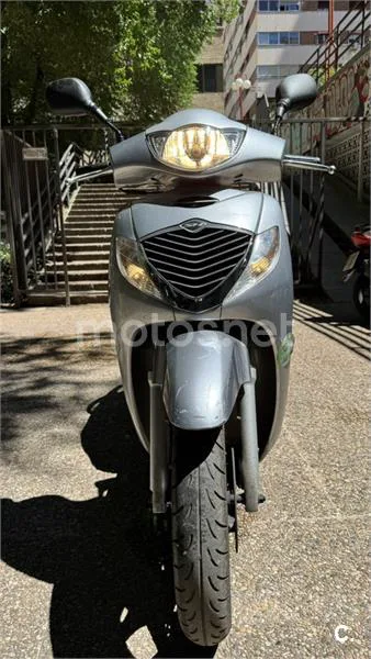 Honda SH 125i – Vista 7