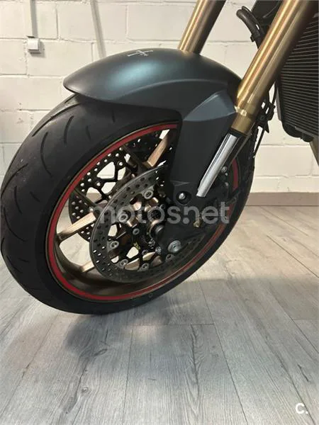 Honda CB 650 R – Vista 4
