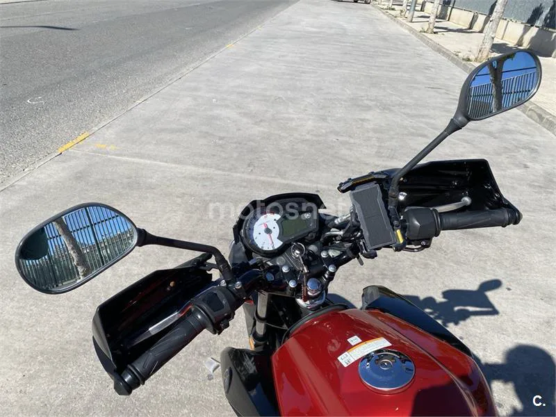 Yamaha YS125 – Vista 8