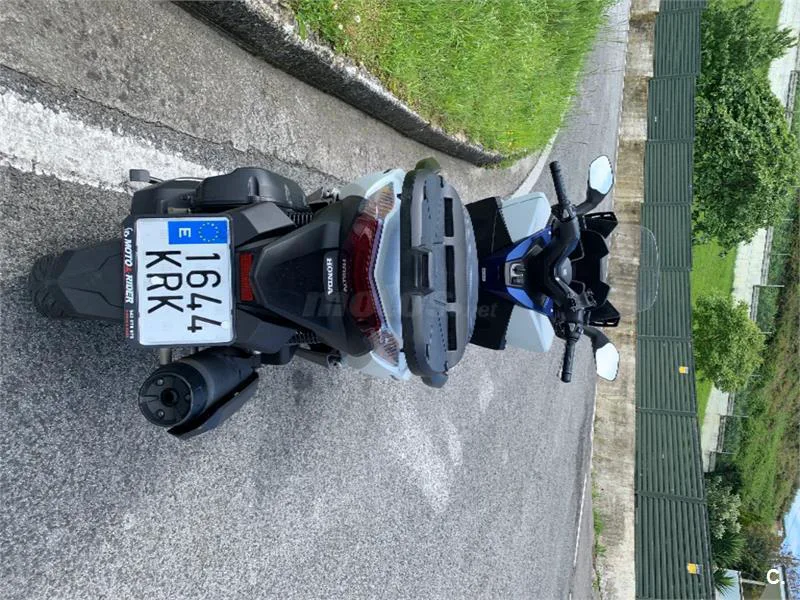Honda Forza 125 – Vista 4