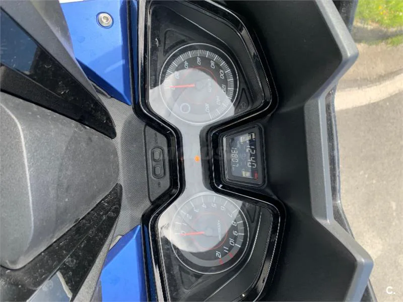 Honda Forza 125 – Vista 6