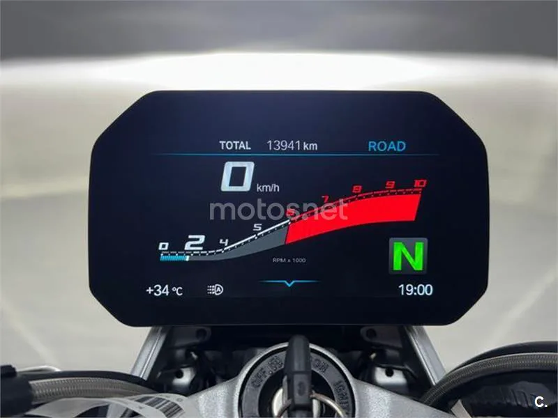BMW R 1250 R – Vista 13