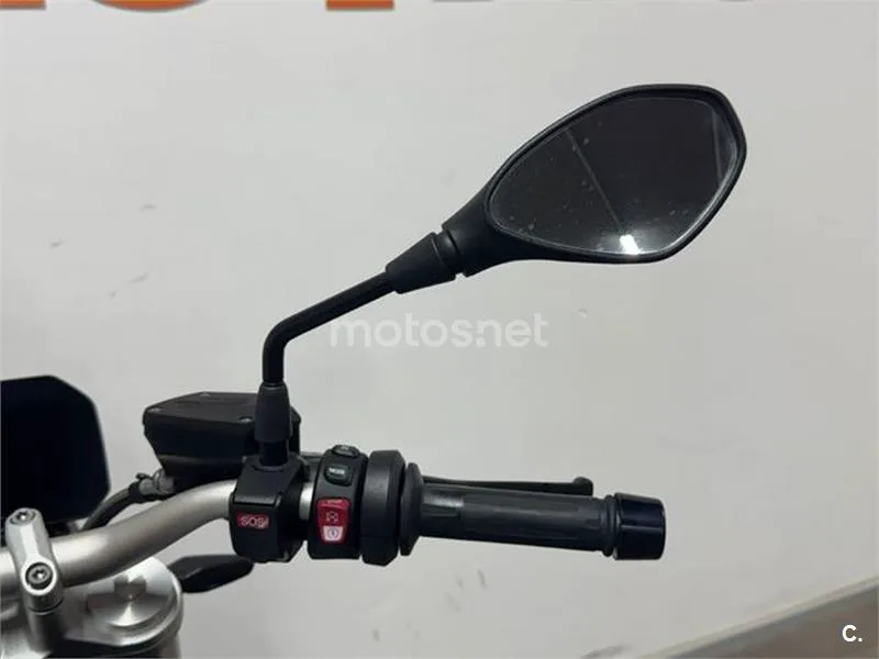 BMW R 1250 R – Vista 15