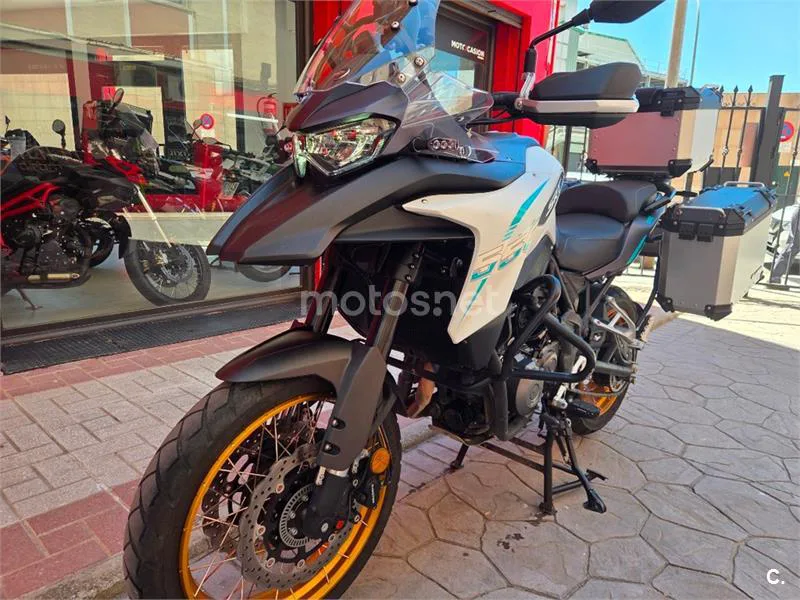 QJ Motor SRT 550 X – Vista 4