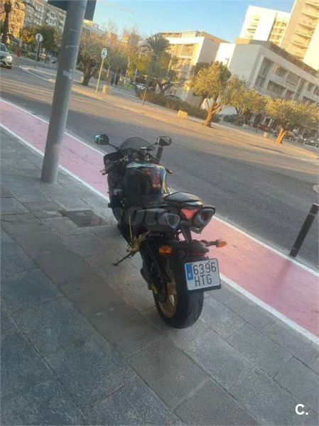 Yamaha R1 – Vista 3