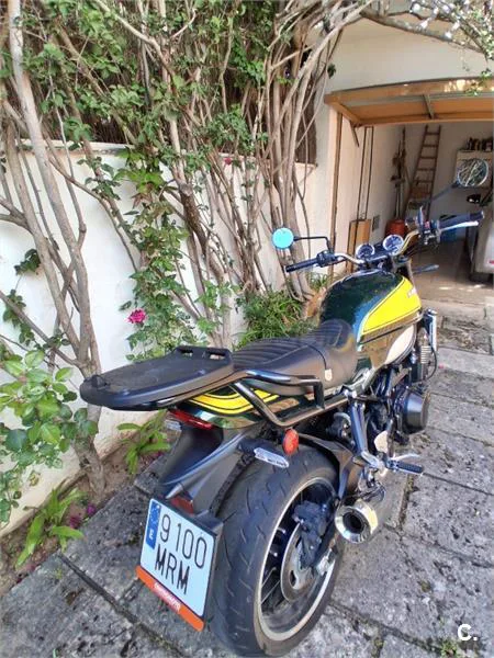 Kawasaki Z900RS - Vista 6