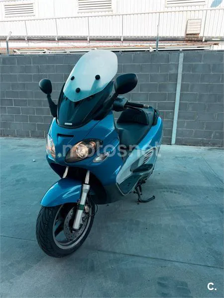 Piaggio X9 250 – Vista 5