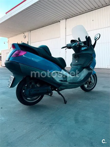Piaggio X9 250 – Vista 6