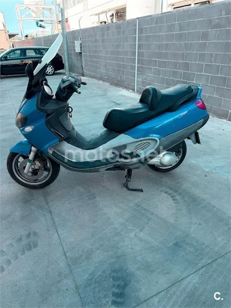 Piaggio X9 250 – Vista 7