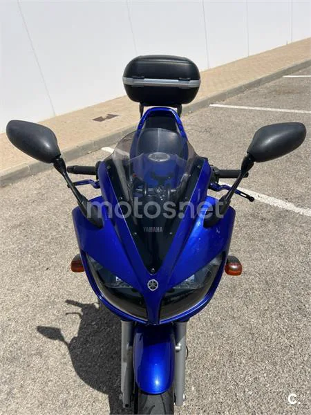 Yamaha FZS600 Fazer – Vista 2