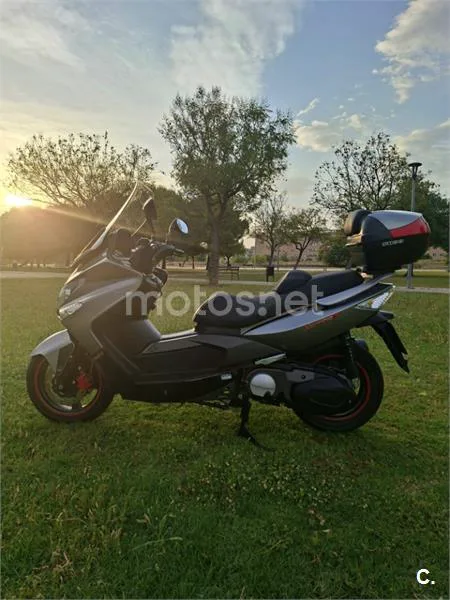 Kymco Xciting 500 R – Vista 4