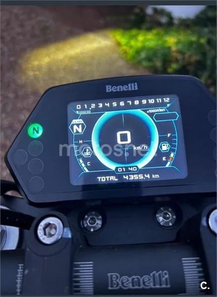 Benelli 502 C – Vista 2