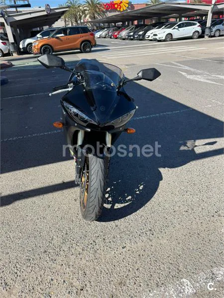 Yamaha R6 – Vista 4