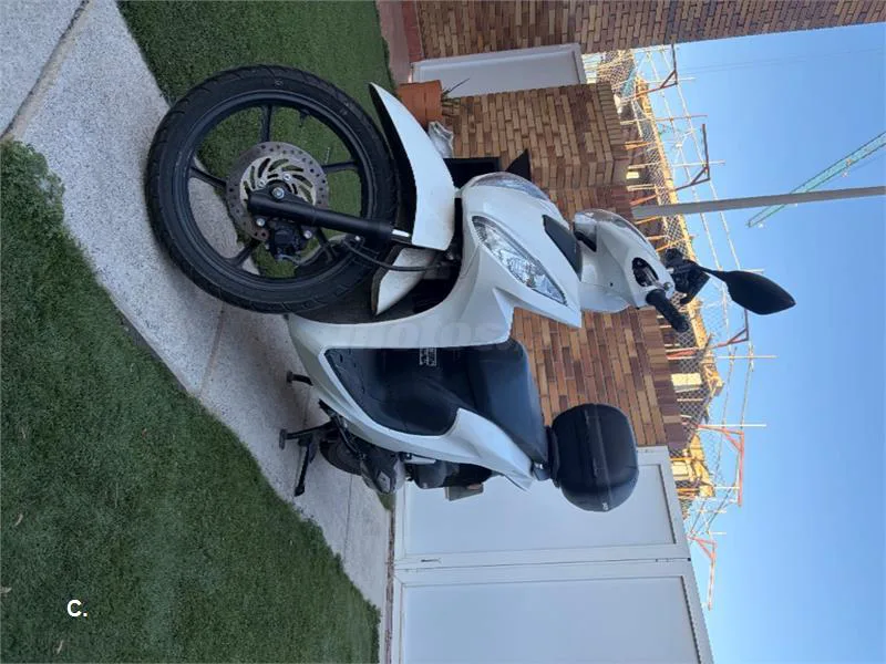 Honda Vision 110 – Vista 5