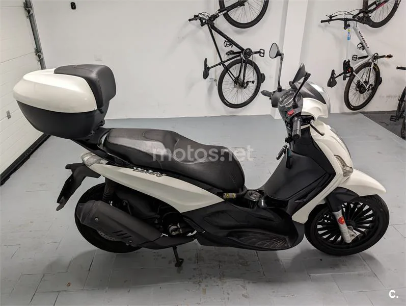 Piaggio Beverly 300 – Vista 5