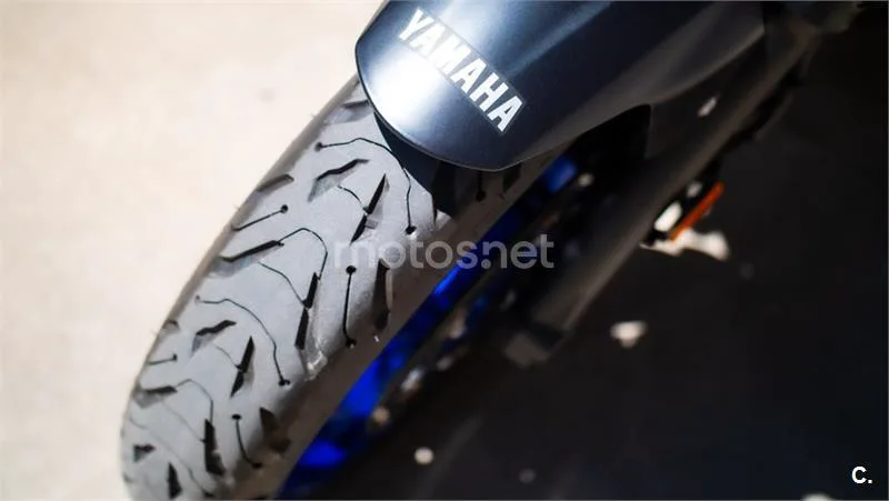 Yamaha Tracer 7 – Vista 12