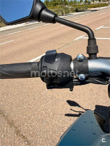 Voge 125 R – Vista 11