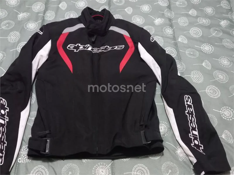 Ducati Monster 695 - Vista 7