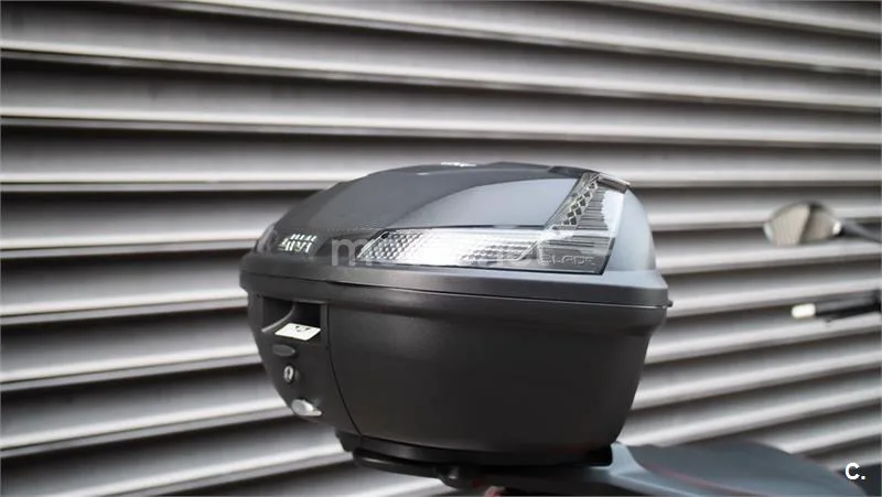 Yamaha XMAX 250 – Vista 7