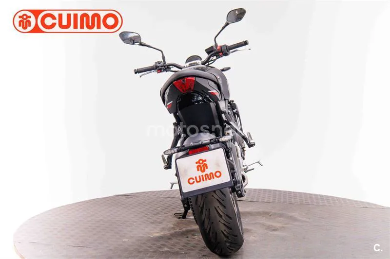 Triumph Trident 660 – Vista 5
