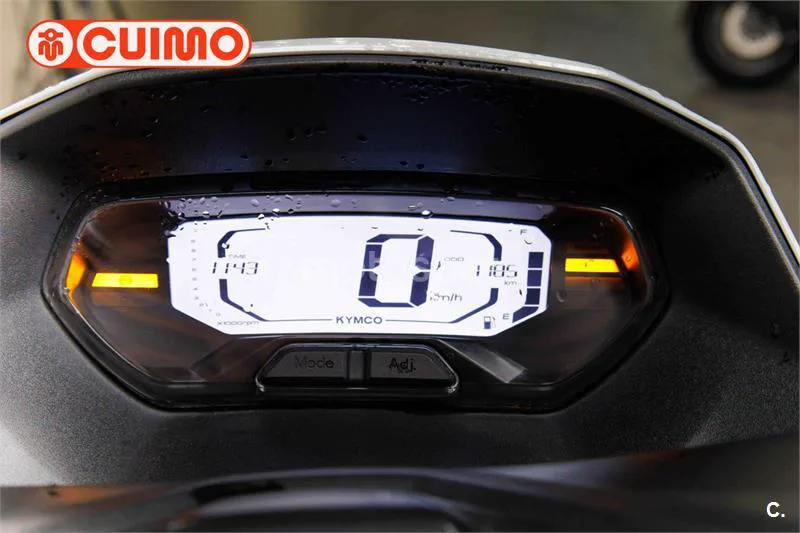 Kymco Sky Town 125 – Vista 23