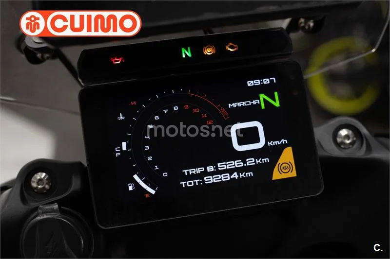 Benelli TRK 702 X – Vista 17