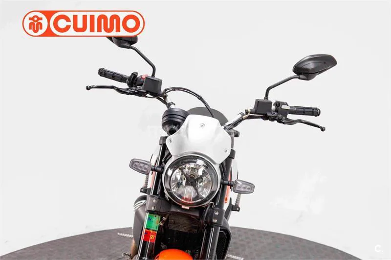 Ducati Scrambler – Vista 21