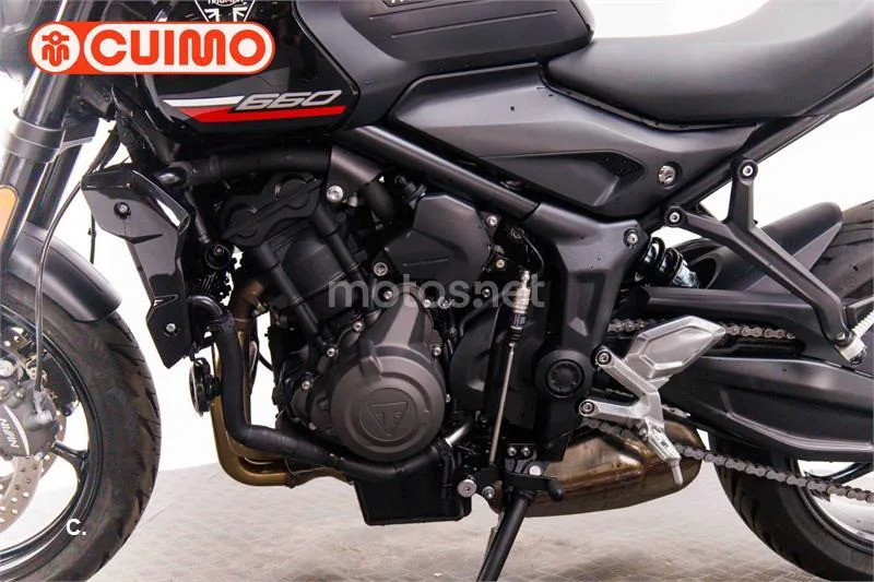 Triumph Trident 660 – Vista 19