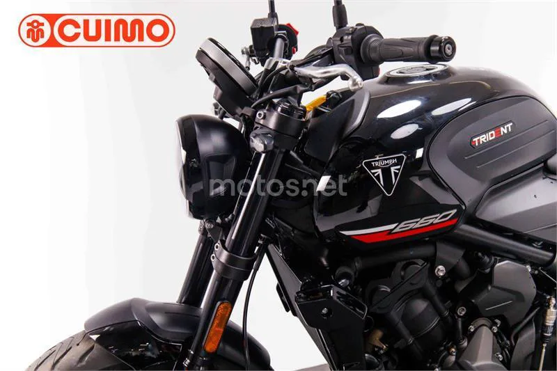 Triumph Trident 660 – Vista 20