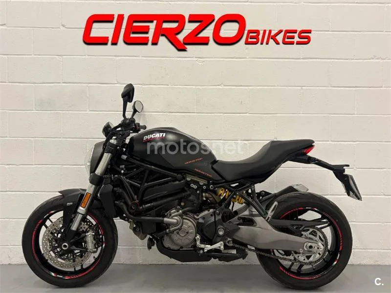 Ducati Monster 821 – Vista 5