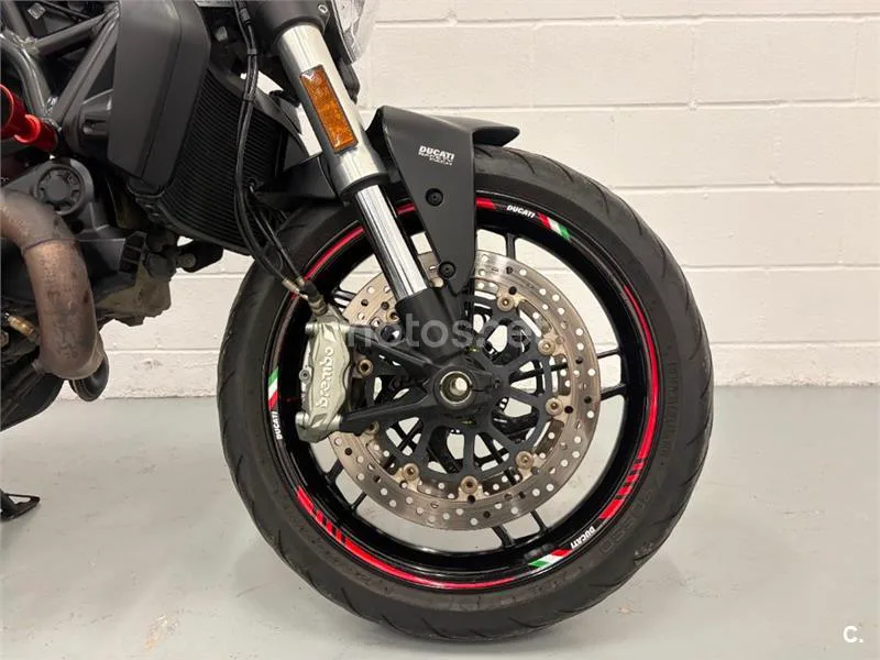 Ducati Monster 821 – Vista 10