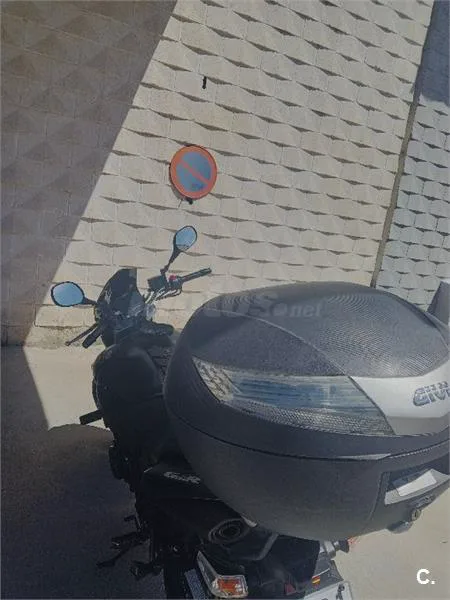 Suzuki GSR 600 – Vista 3