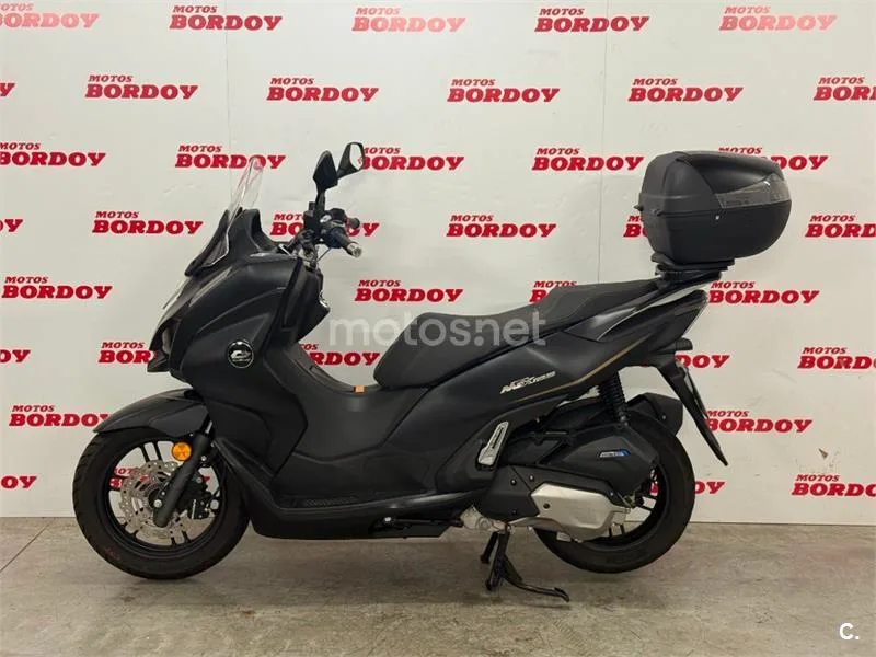 QJ Motor MTX 125 – Vista 5