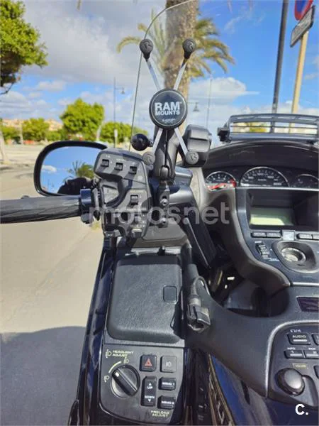 Honda GL 1800 Gold Wing – Vista 12