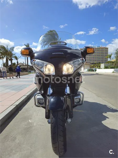 Honda GL 1800 Gold Wing – Vista 8