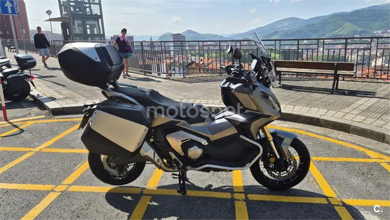 Honda X-ADV – Vista 2