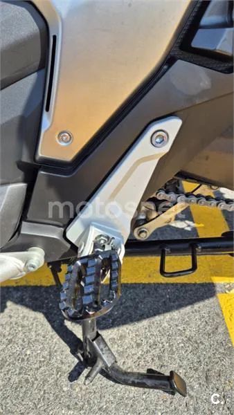 Honda X-ADV – Vista 9