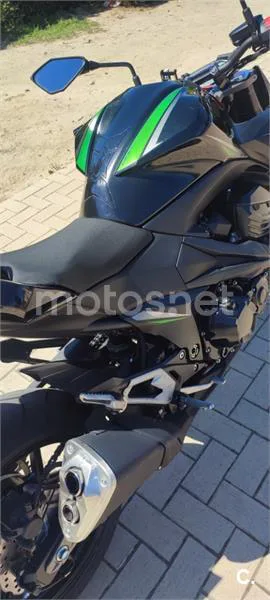 Kawasaki Z800 – Vista 9