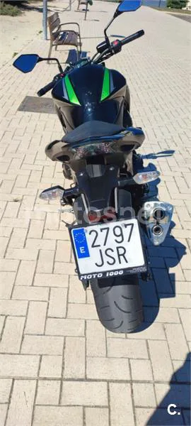 Kawasaki Z800 – Vista 10