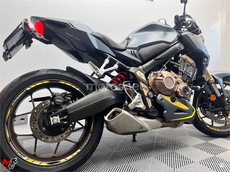 Honda CB 650 R – Vista 5