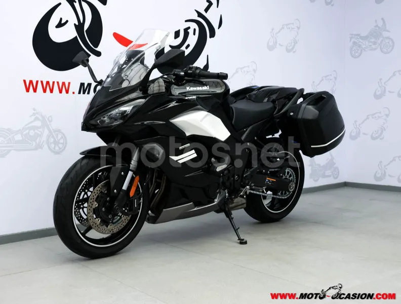 Kawasaki Ninja 1000 SX – Vista 8