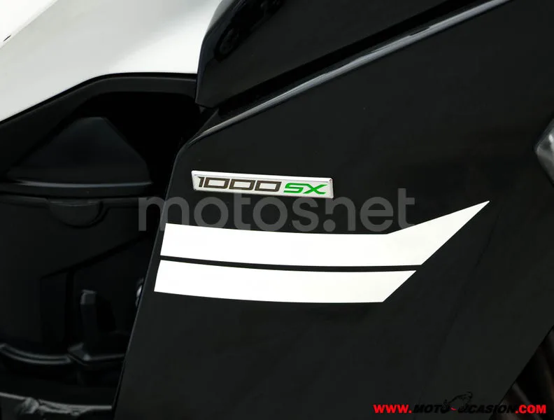 Kawasaki Ninja 1000 SX – Vista 9