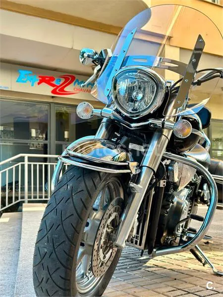 Yamaha XVS 1300A Midnight Star – Vista 16