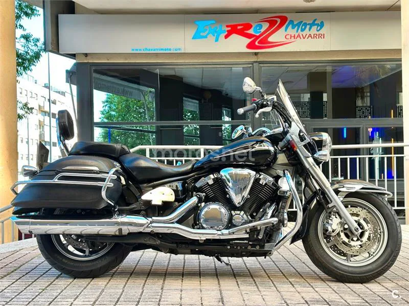 Yamaha XVS 1300A Midnight Star – Vista 4
