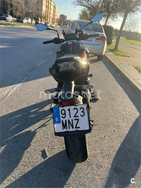 Kawasaki Z650 – Vista 4