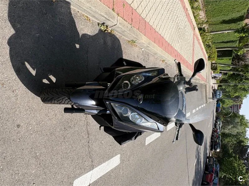 Kymco Super Dink 300 – Vista 6