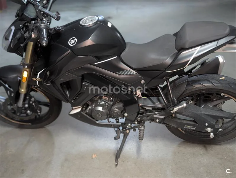 Keeway RKF 125 - Vista 11